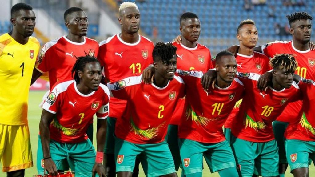 Des joueurs Bissau-Guinéens en regroupement tombent \