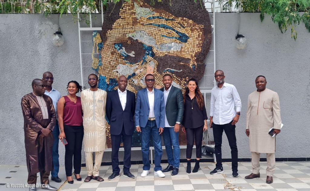 Sortie de son prochain Album : Youssou Ndour signe avec Universal