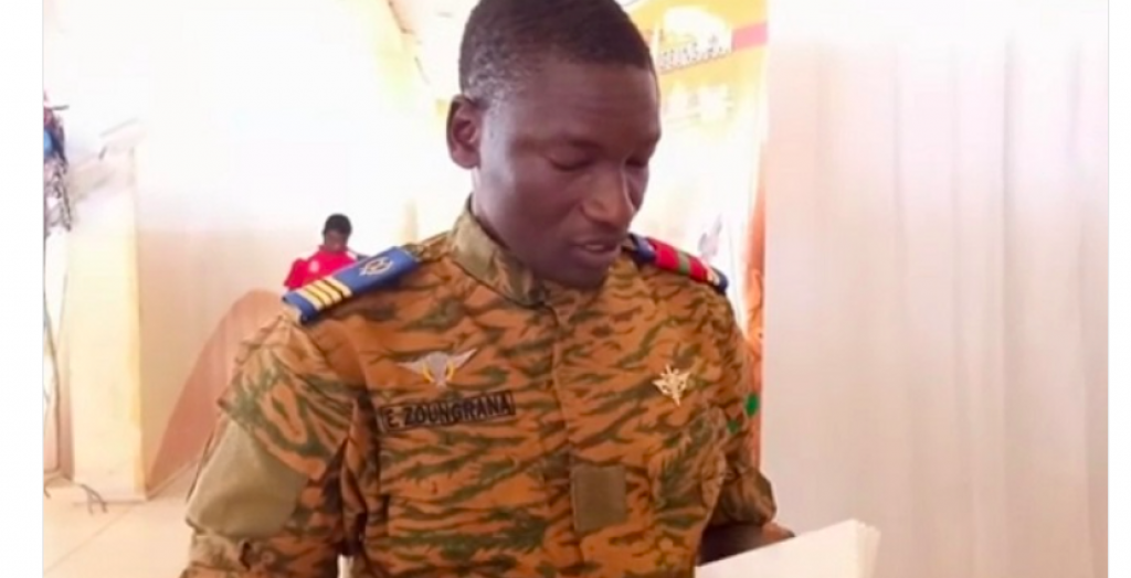 Burkina : arrestation d’un officier soupçonné de préparer un coup d’État