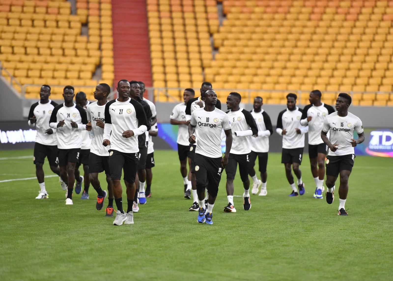 Premier galop des Lions au stade Abdoulaye Wade (IMAGES)