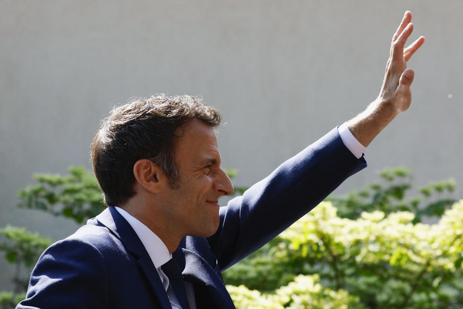 Présidentielle en France : Macron réélu président