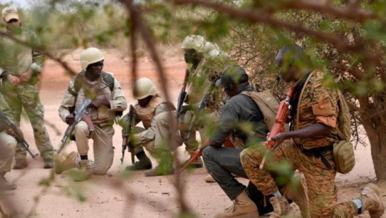 Burkina Faso: 7 soldats et 4 supplétifs de l\'armée tués dans des embuscades