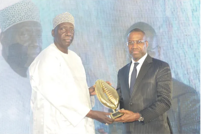  Cauris d’Or 2022 : Le président de la Chambre de Commerce de Dakar, honoré