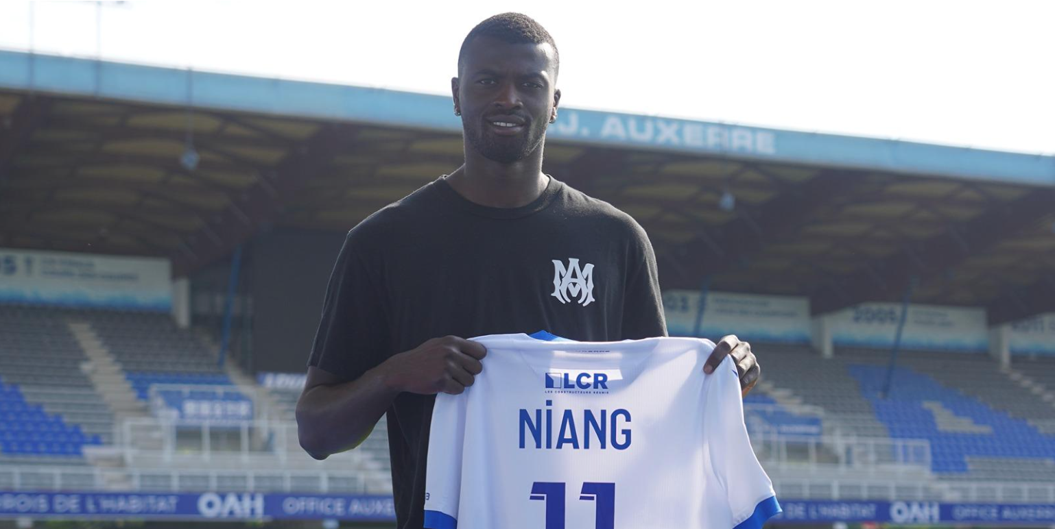 Dixième club à seulement 27 ans : Mbaye Niang, l’éternel rebond