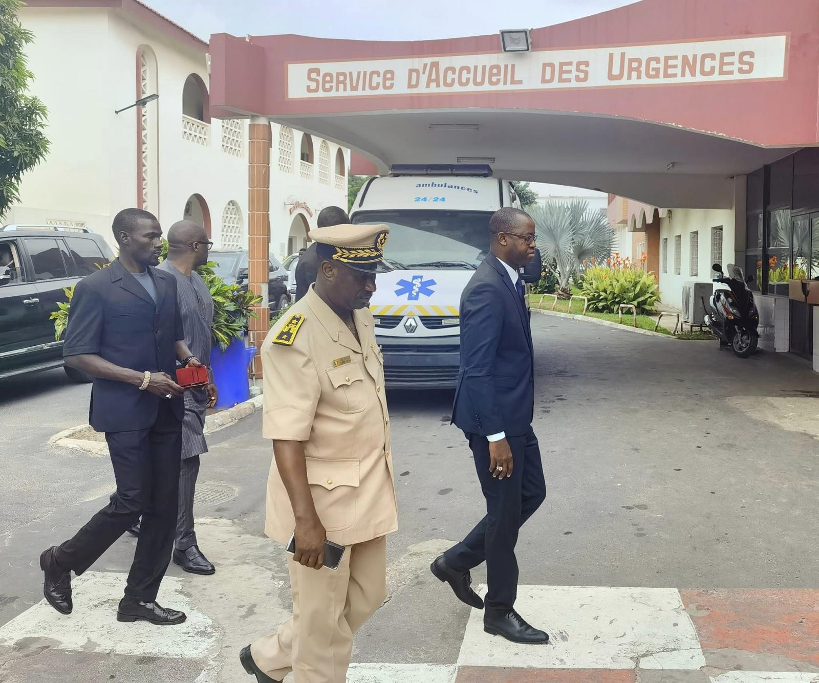 Incidents à Iba Mar Diop : le ministre des Sports au chevet des blessés (IMAGES)