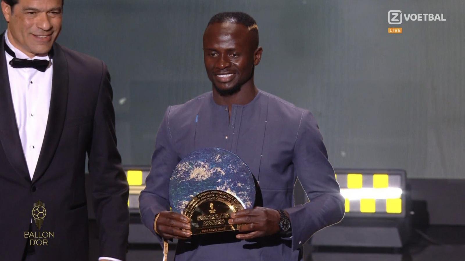 Trophée Sócrates 2022 : Sadio Mané premier lauréat pour son implication au Sénégal