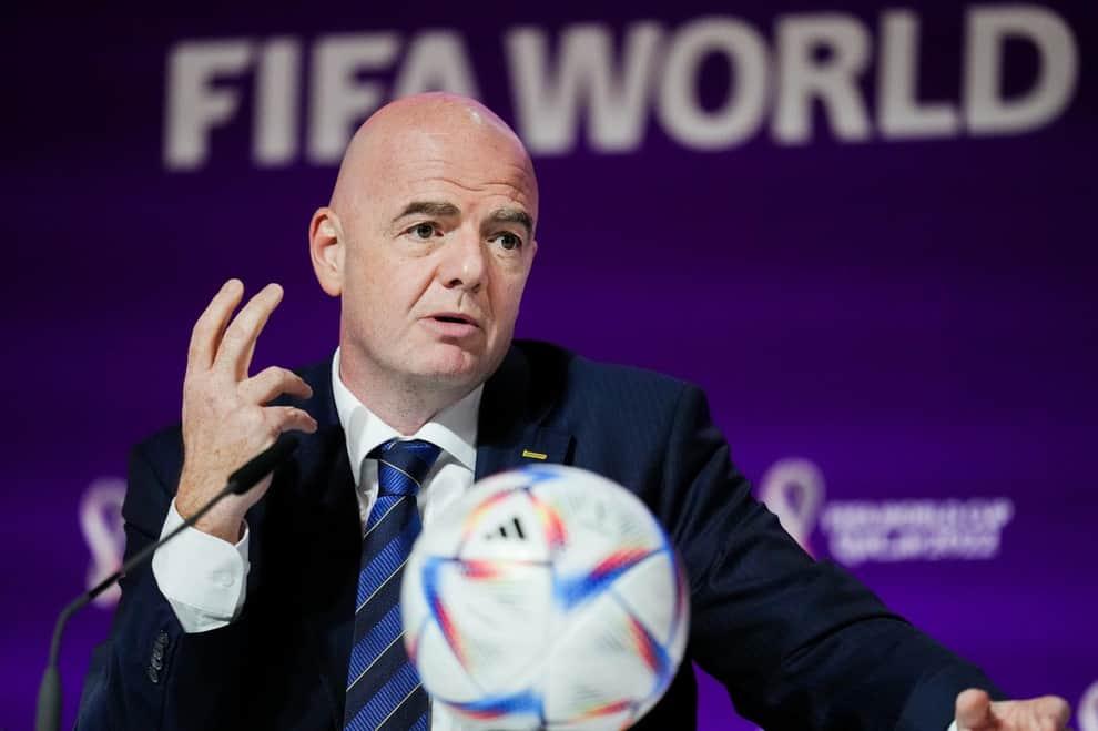 Coupe du Monde : le président de la FIFA détruit l'Europe 