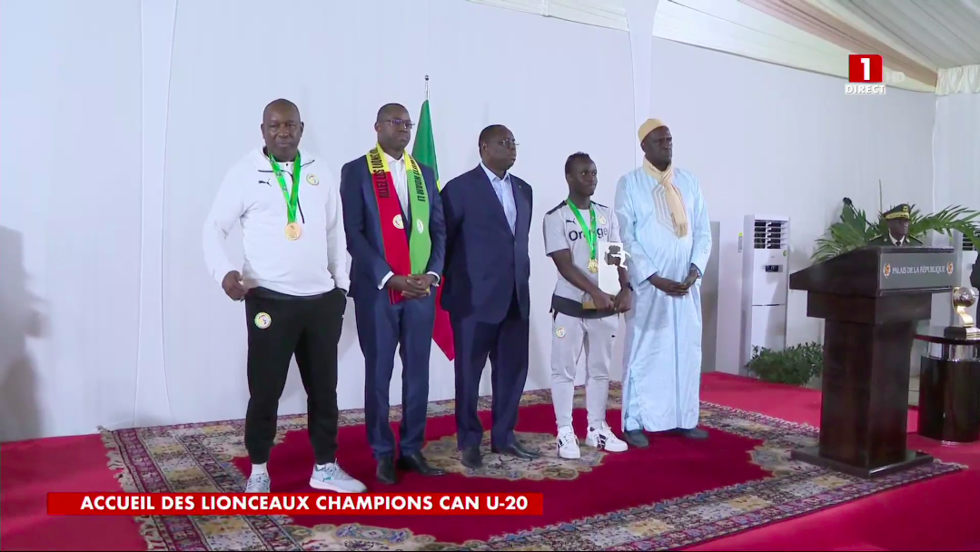 🔴Direct Palais - Macky Sall reçoit les lionceaux champions de la CAN U20