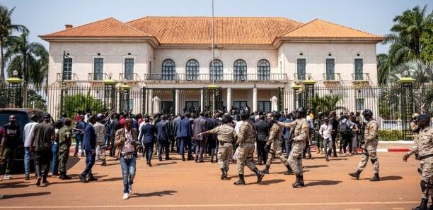 Guinée-Bissau: l\'état-major dit avoir arrêté le chef des rebelles et repris le contrôle de la situation