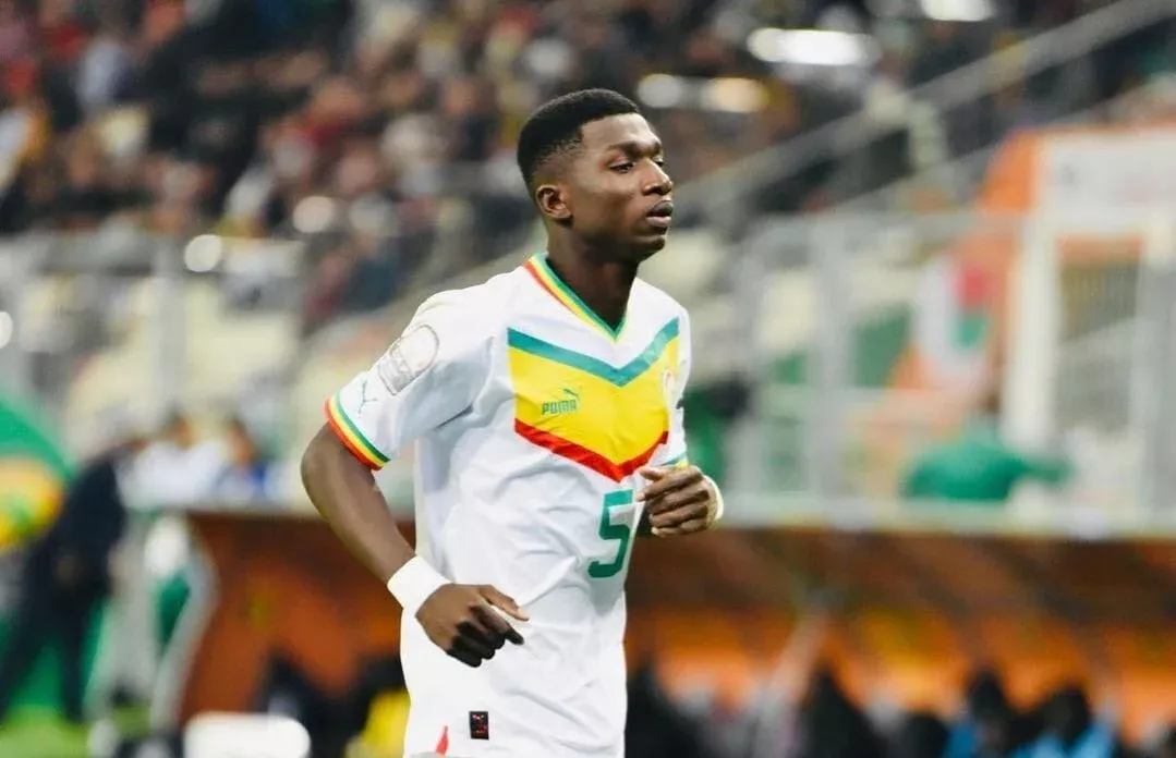  Mercato : Aston Villa cible Lamine Camara pour remplacer Amadou Onana