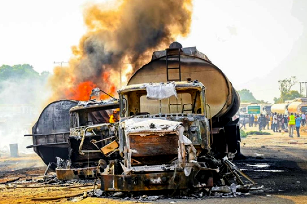 Mali: des bus de transport à destination de Bamako incendiés par des jihadistes