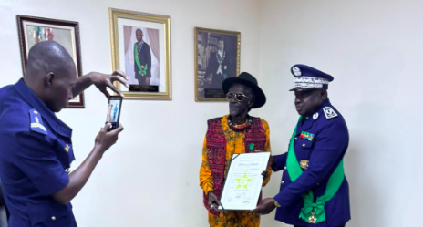 Cheikh Lô nommé Grand Chancelier de l’Ordre national du Lion par le Président Diomaye Faye