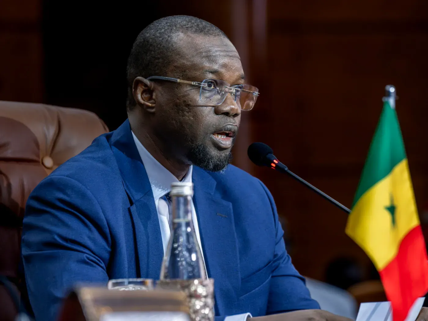 Dakar Arena : Sonko répond aux \