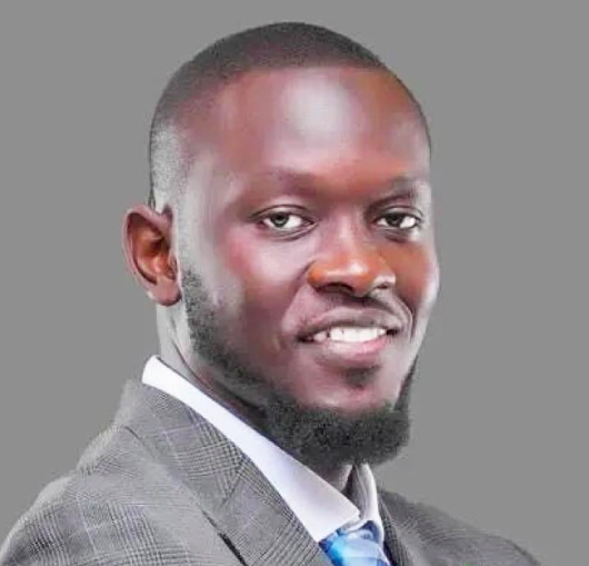 Pastef : Khouraichi Thiam dénonce son exclusion des groupes WhatsApp du MONCAP