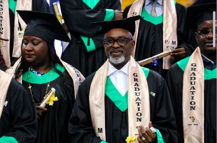 LEADERSHIP: L’ancien patron de la DGID, Cheikh Tidiane Ba, décroche son diplôme en IA à l’IAM